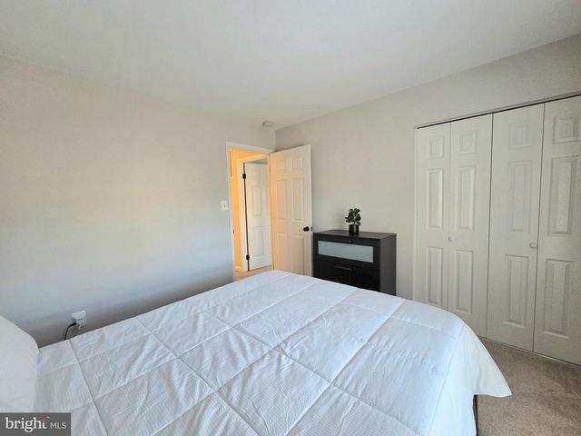 5407 LEEWAY CT, Fairfax, VA 22032