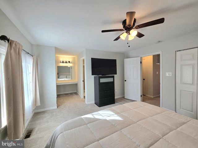 5407 LEEWAY CT, Fairfax, VA 22032