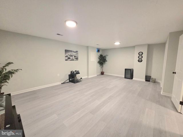 5407 LEEWAY CT, Fairfax, VA 22032