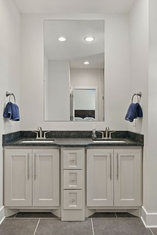 1208 Wiltshire Ct, Columbia, TN 38401