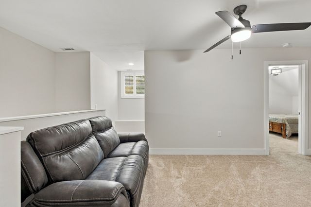 1208 Wiltshire Ct, Columbia, TN 38401