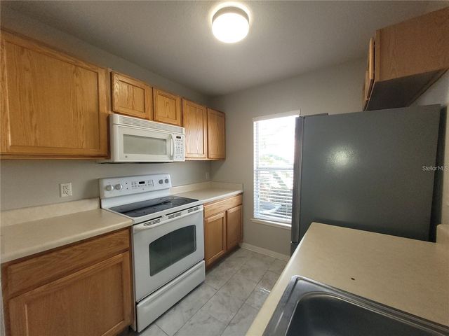 3805 EXETER LANE, Lakeland, FL 33810