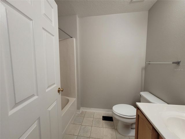 3805 EXETER LANE, Lakeland, FL 33810
