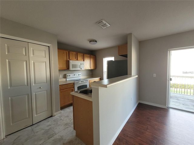 3805 EXETER LANE, Lakeland, FL 33810