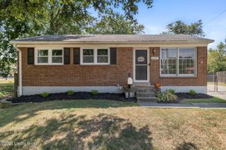 6424 Venango Dr, Louisville, KY 40258