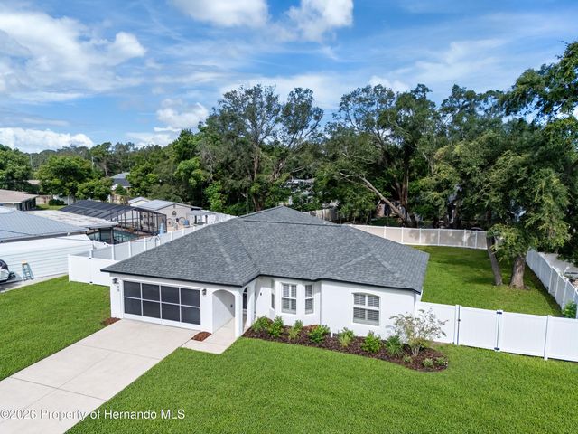 7455 Gates Circle, Spring Hill, FL 34606