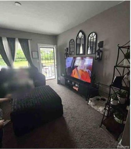 15485 Cherrylawn Street, Detroit, MI 48238