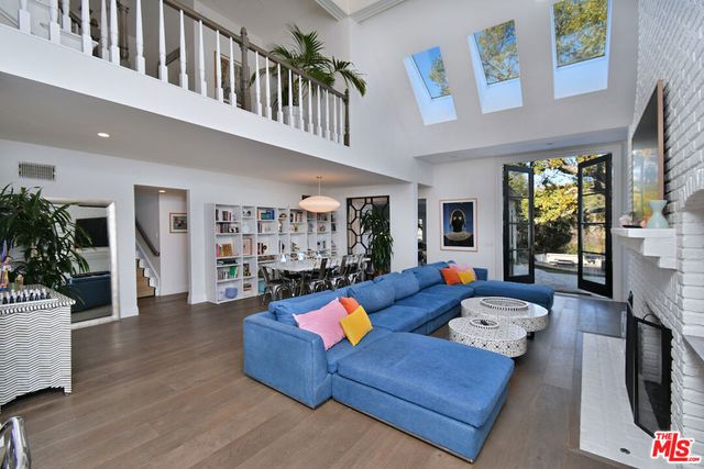 29105 Old Mill Creek, Agoura Hills, CA 91301