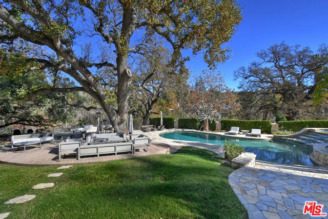 29105 Old Mill Creek, Agoura Hills, CA 91301