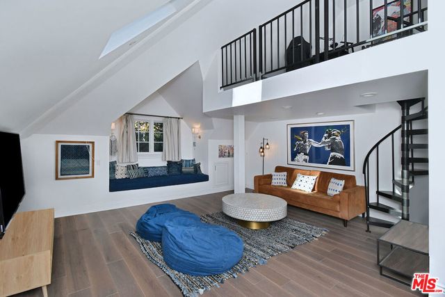 29105 Old Mill Creek, Agoura Hills, CA 91301