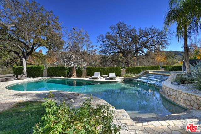 29105 Old Mill Creek, Agoura Hills, CA 91301