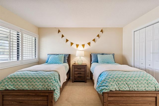 29129 BAY HOLLOW DRIVE 3202, Wesley Chapel, FL 33543