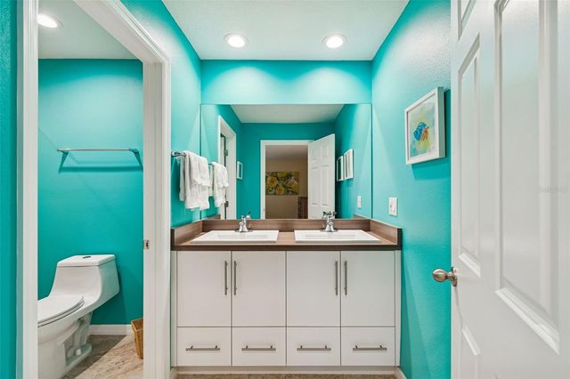 29129 BAY HOLLOW DRIVE 3202, Wesley Chapel, FL 33543