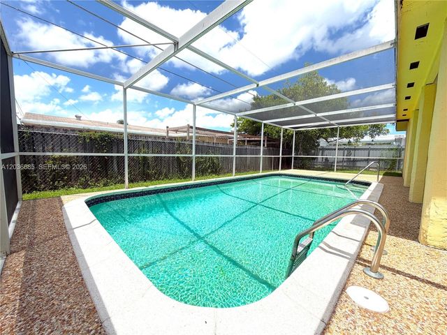 11711 NW 29th Street, Sunrise, FL 33323