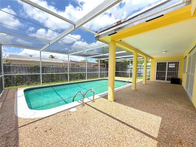 11711 NW 29th Street, Sunrise, FL 33323