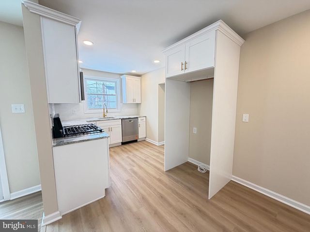 1736 GROSS AVE, Pennsauken, NJ 08110