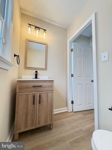 1736 GROSS AVE, Pennsauken, NJ 08110