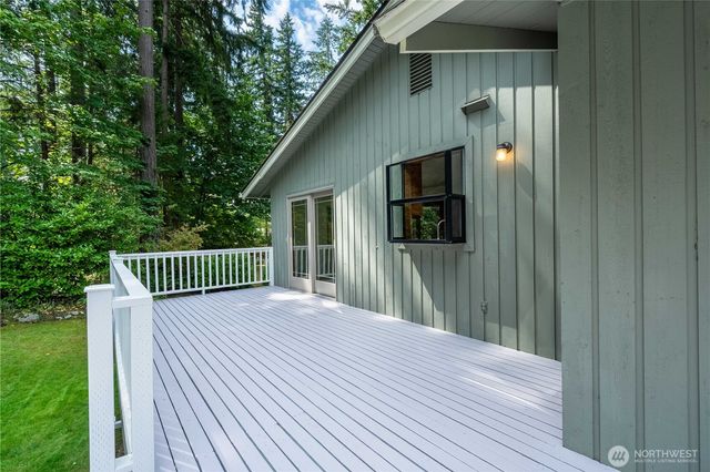 21415 SE 16th Place, Sammamish, WA 98075