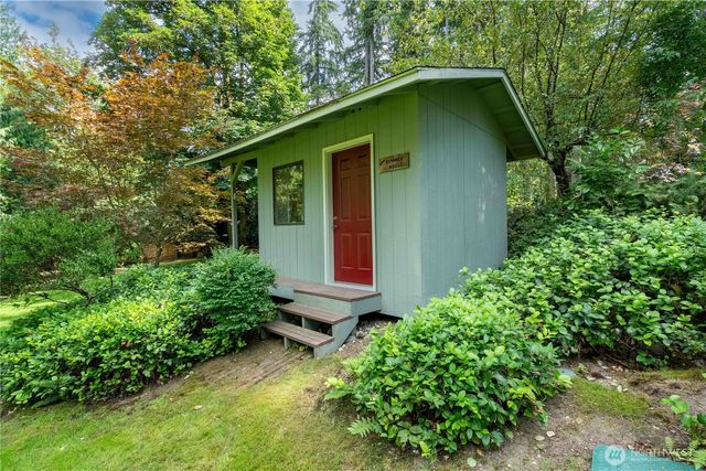 21415 SE 16th Place, Sammamish, WA 98075