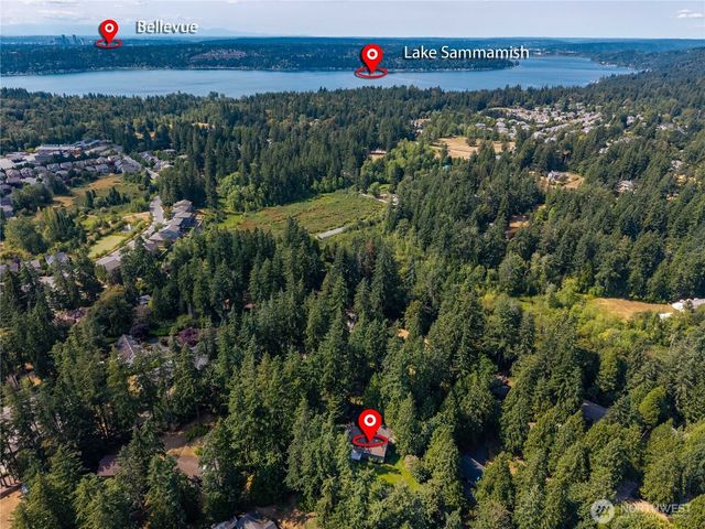21415 SE 16th Place, Sammamish, WA 98075