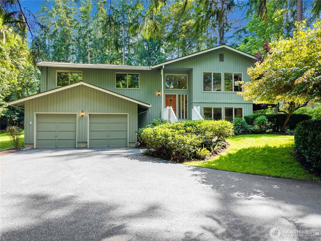 21415 SE 16th Place, Sammamish, WA 98075