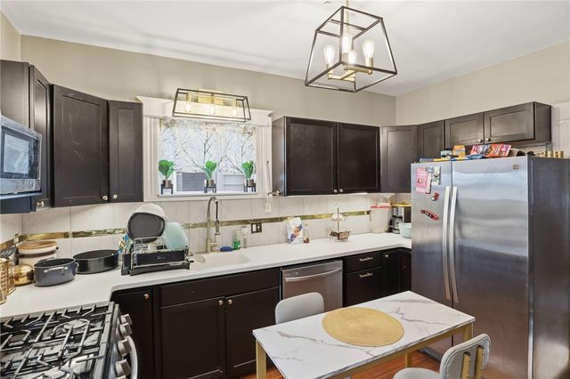 24 Goebel Place, Rochester, NY 14620