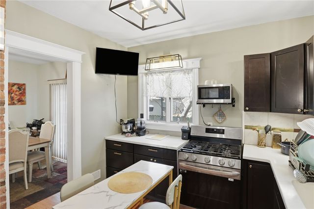 24 Goebel Place, Rochester, NY 14620