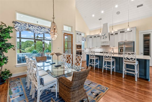 18076 Country Club Drive, Kemp, TX 75143