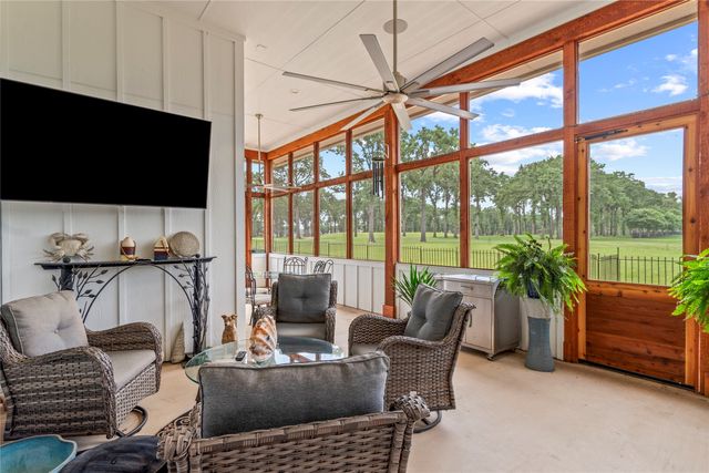 18076 Country Club Drive, Kemp, TX 75143