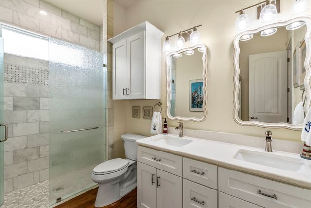 18076 Country Club Drive, Kemp, TX 75143