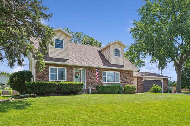 1535 Maxine Avenue, Waterloo, IA 50701