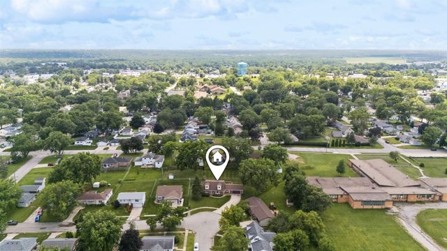 1535 Maxine Avenue, Waterloo, IA 50701