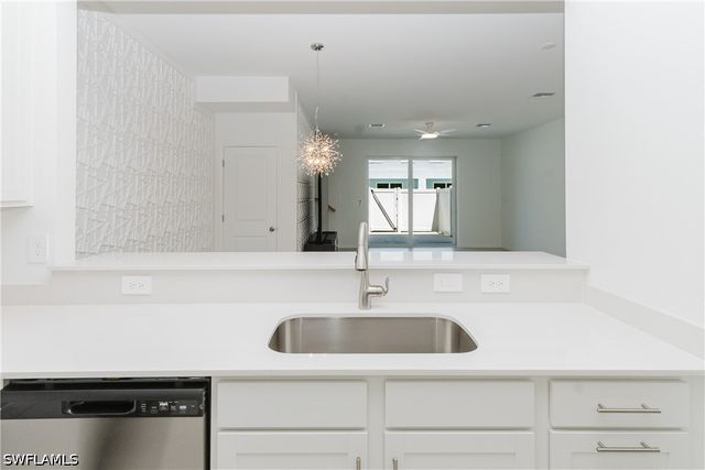 14815 WHITE PEARL RD, Punta Gorda, FL 33982