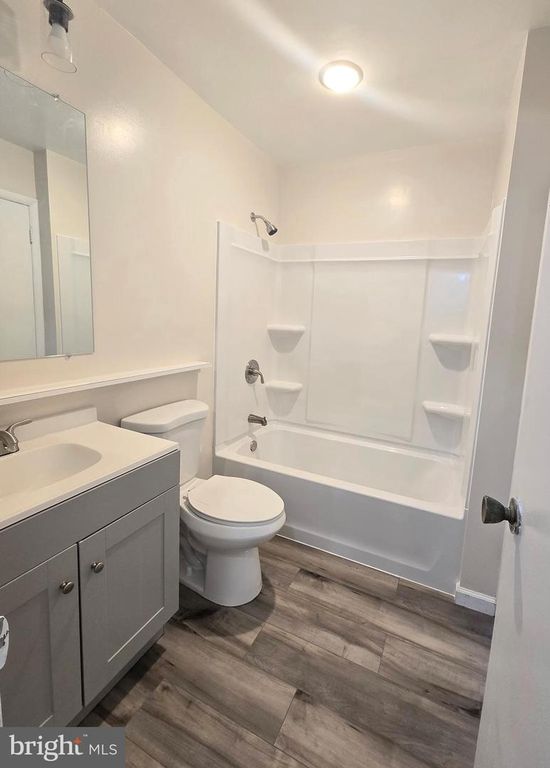 290-M HILLTOP LN, Annapolis, MD 21403