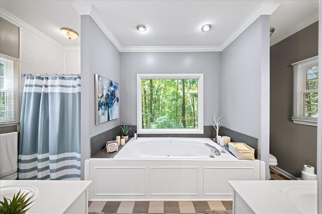 5074 Peach Mountain Circle, Gainesville, GA 30507