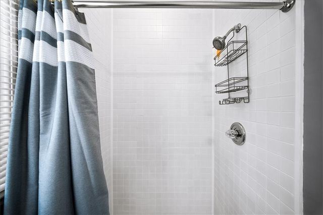 5074 Peach Mountain Circle, Gainesville, GA 30507