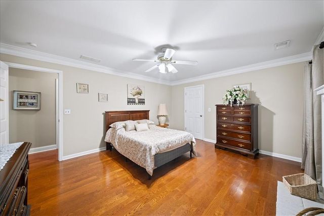 5074 Peach Mountain Circle, Gainesville, GA 30507