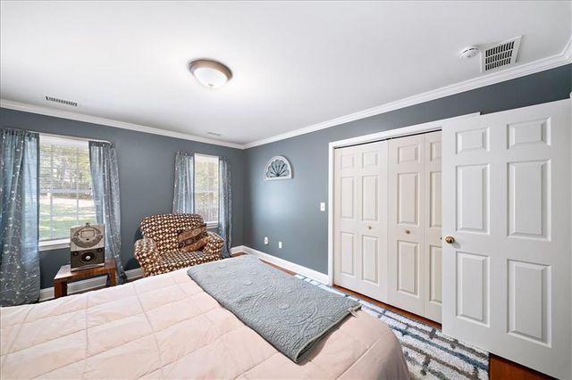 5074 Peach Mountain Circle, Gainesville, GA 30507