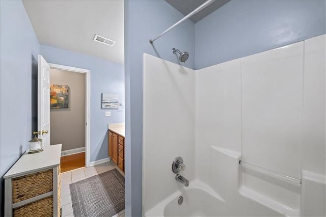 5074 Peach Mountain Circle, Gainesville, GA 30507