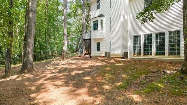 5074 Peach Mountain Circle, Gainesville, GA 30507