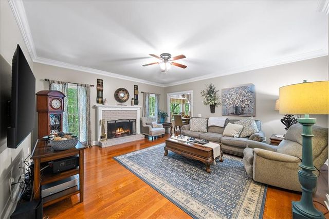 5074 Peach Mountain Circle, Gainesville, GA 30507