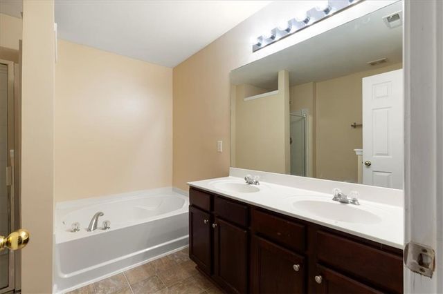 3311 Thornbridge Drive, Powder Springs, GA 30127