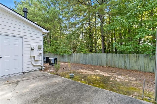 3311 Thornbridge Drive, Powder Springs, GA 30127