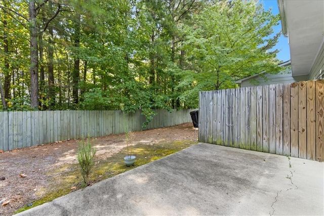 3311 Thornbridge Drive, Powder Springs, GA 30127