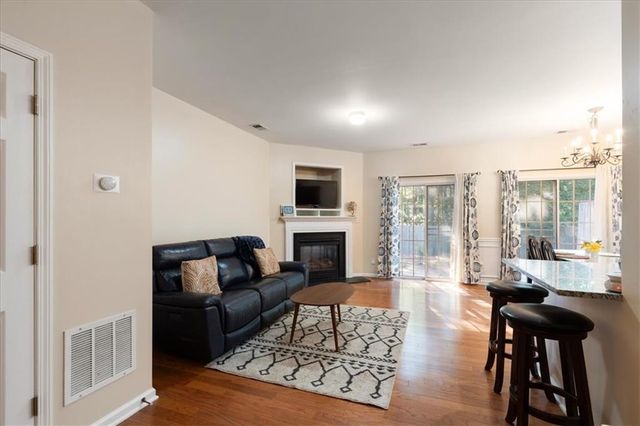3311 Thornbridge Drive, Powder Springs, GA 30127