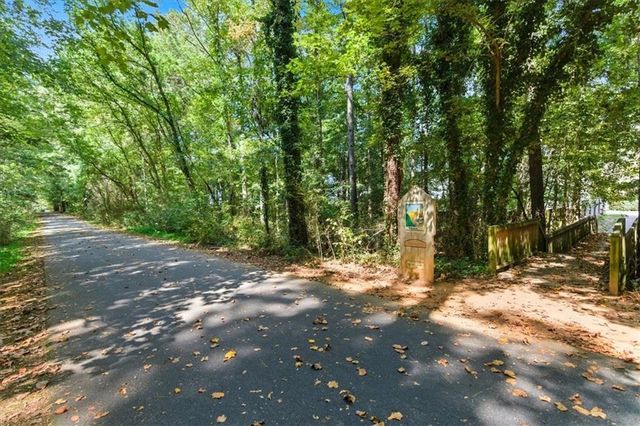 3311 Thornbridge Drive, Powder Springs, GA 30127