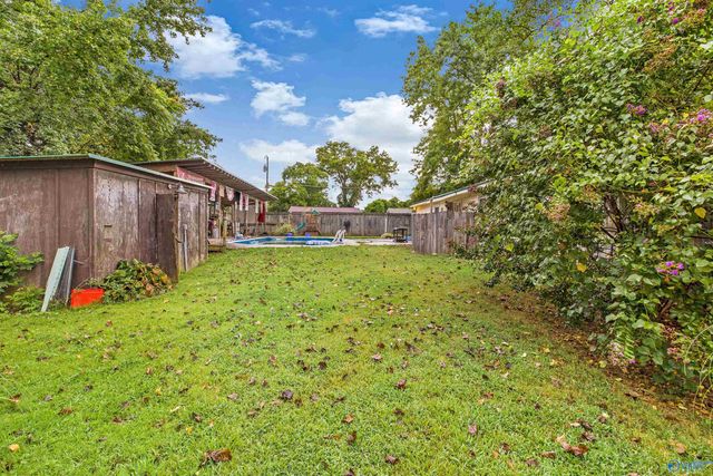 2900 Algerita Drive, Huntsville, AL 35805