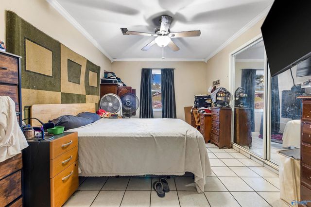 2900 Algerita Drive, Huntsville, AL 35805