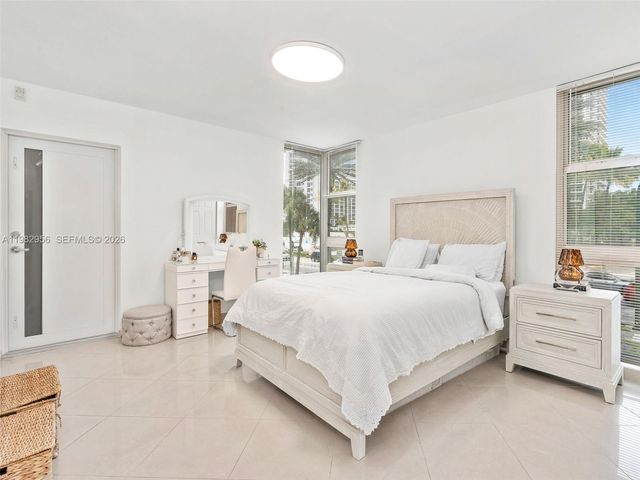 10210 Collins Ave 202, Bal Harbour, FL 33154