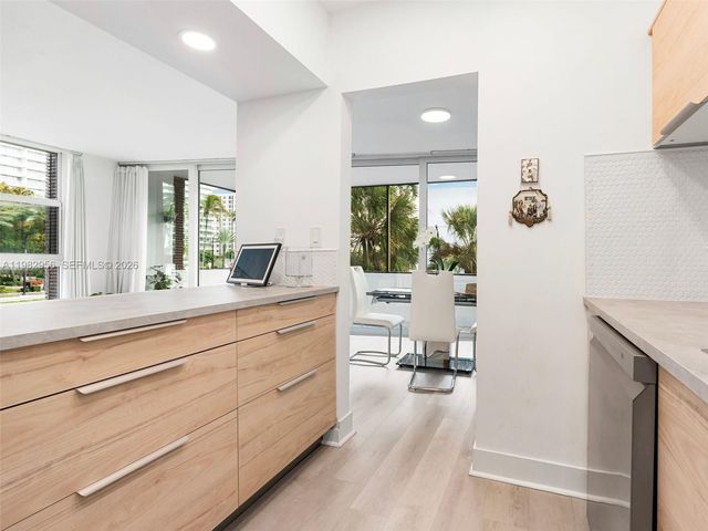 10210 Collins Ave 202, Bal Harbour, FL 33154